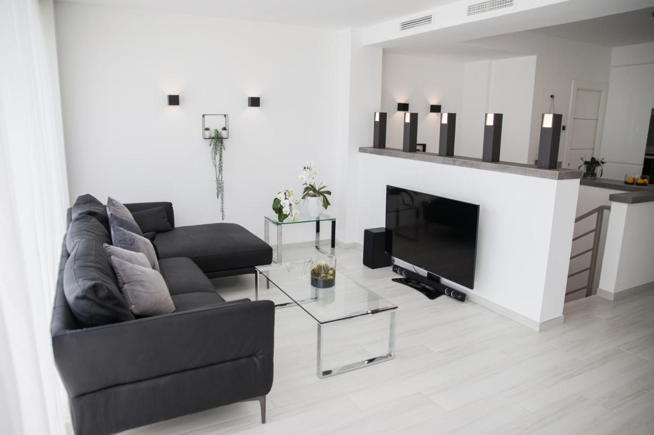 Spacious 200 Sq.M. Penthouse With Sea View Terraces Torremolinos Ngoại thất bức ảnh